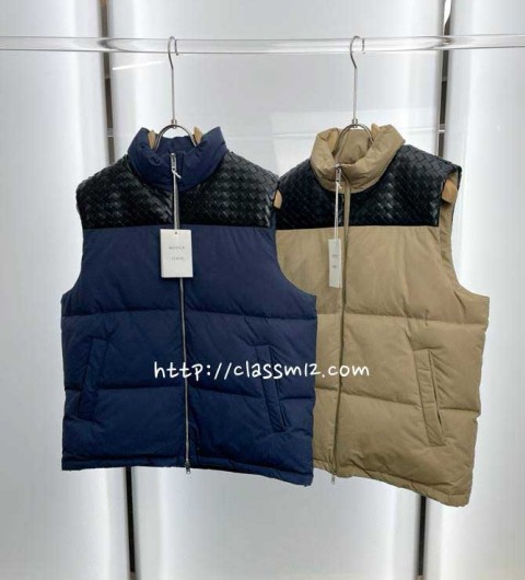 보테가베네타 25 한정판 민소매 패딩 조끼 자켓 A13850