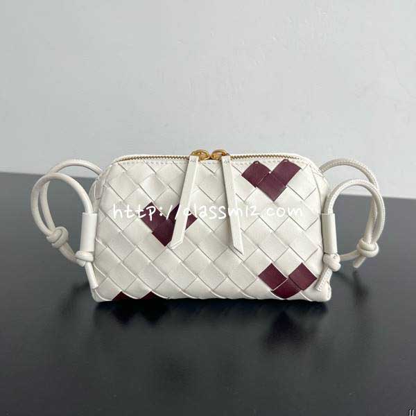 보테가베네타 25 한정판 Concert pouch 794258 소가죽 카프스킨 크로스백 가방 C5806