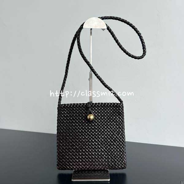 보테가베네타 25 한정판 Tosca 소가죽 카프스킨 크로스백 가방 C5818