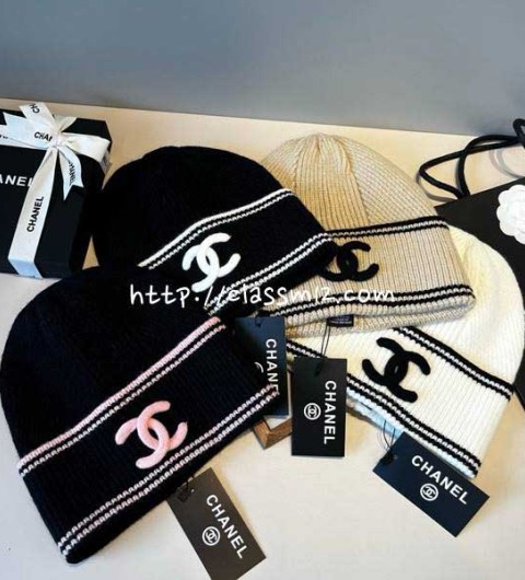 샤넬 25 한정판 양털 비니 모자 D3307