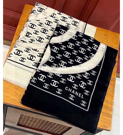 샤넬 25 한정판 스카프 D3311