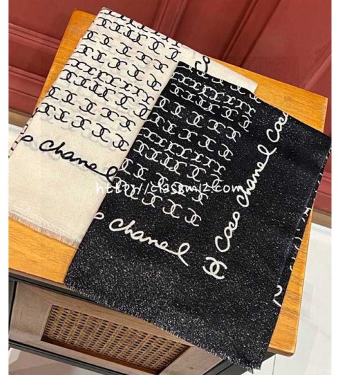 샤넬 25 한정판 스카프 D3313
