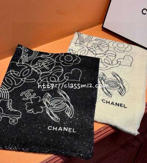 샤넬 25 한정판 스카프 D3316