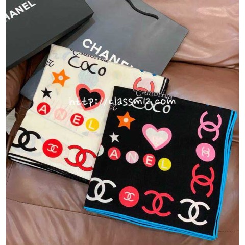 샤넬 25 한정판 스카프 D3320