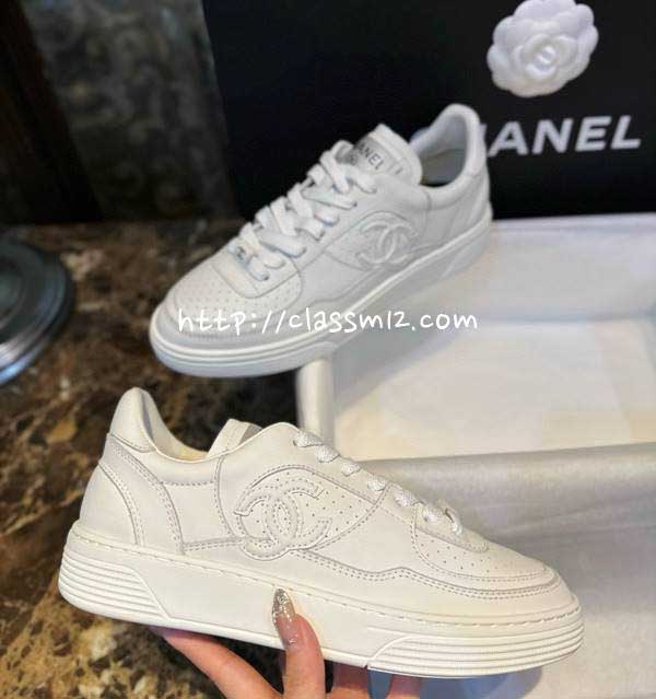 샤넬 25 한정판 여성 운동화 B5379