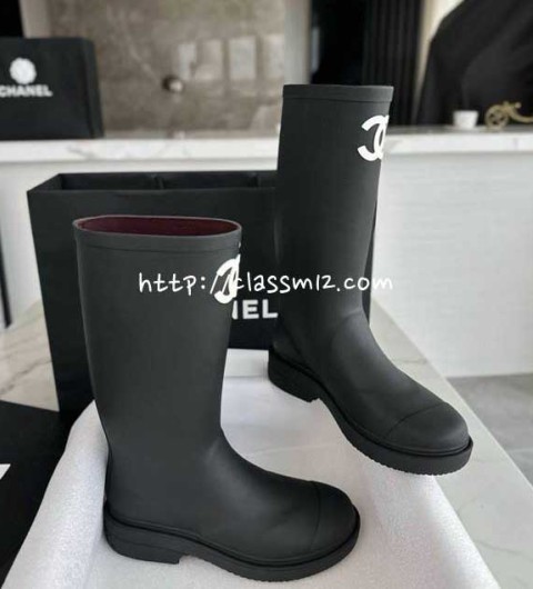 샤넬 25 한정판 여성 레인 부츠 B5383