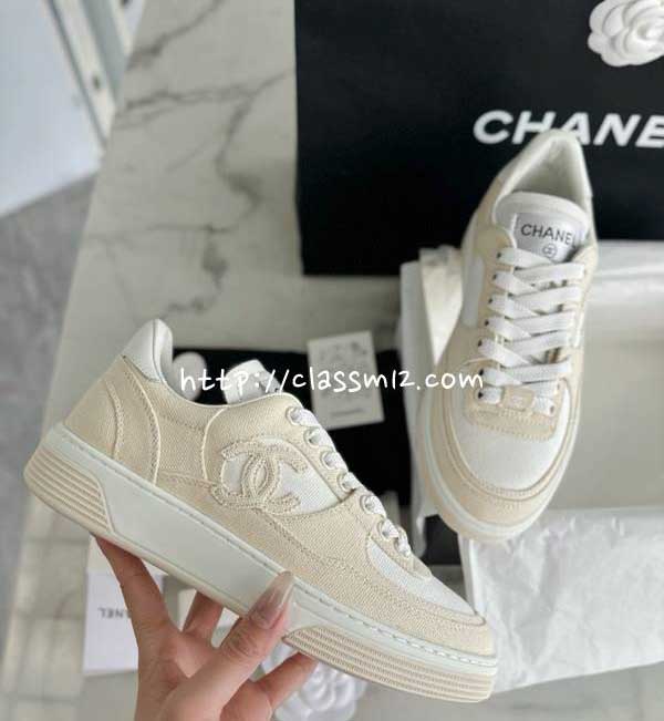 샤넬 25 한정판 여성 운동화 B5393