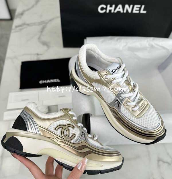 샤넬 25 한정판 여성 운동화 B5395