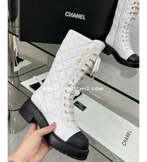 샤넬 25 한정판 여성 양가죽 램스킨 부츠 B5430