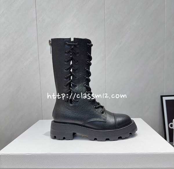 디올 25 한정판 여성 소가죽 카프스킨 부츠 B5432