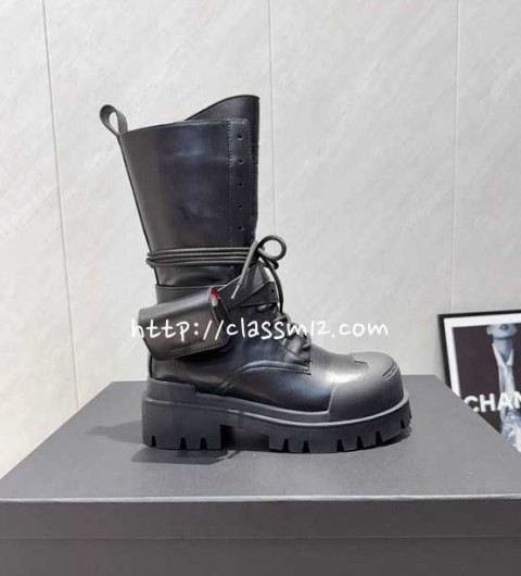 DYMALNOTPY 25 한정판 여성 소가죽 카프스킨 부츠 B5434