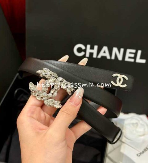 샤넬 25 한정판 여성 2.0cm 벨트 F1331