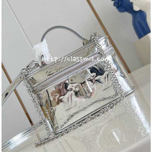 루이비통 25 한정판 M26097 Vanity Chain Pouch 크로스백 가방 C5898