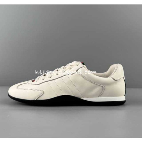 구찌 25 한정판 남여공용 소가죽 카프스킨 운동화 B5457