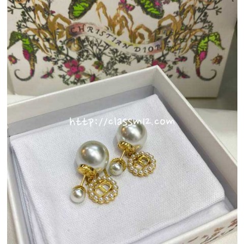 디올 25 한정판 귀걸이 D3345