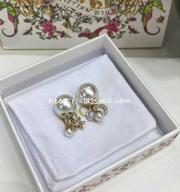 디올 25 한정판 귀걸이 D3367