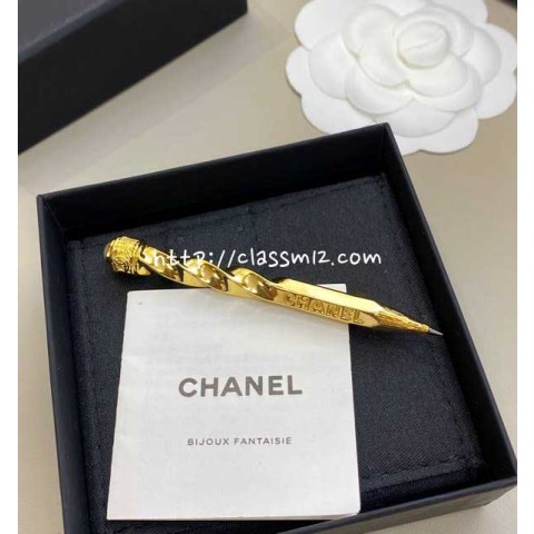 샤넬 25 한정판 브로치 D3382