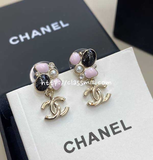 샤넬 25 한정판 귀걸이 D3386