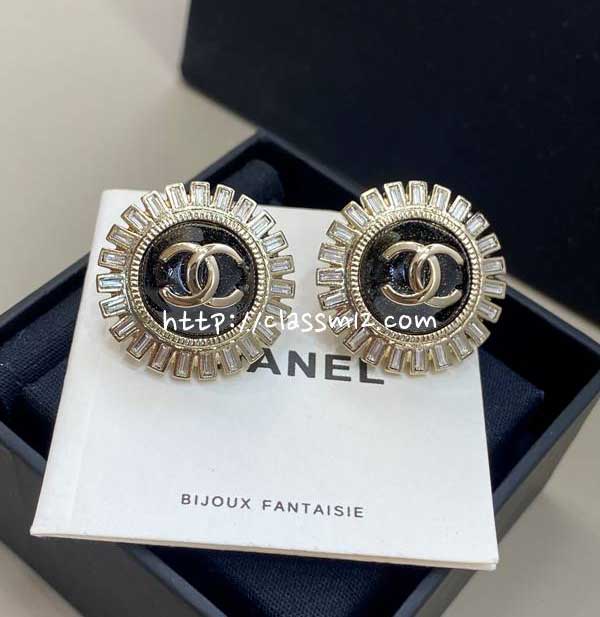 샤넬 25 한정판 귀걸이 D3390