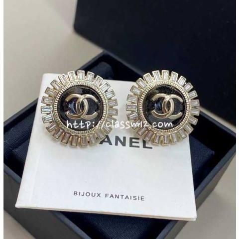 샤넬 25 한정판 귀걸이 D3390