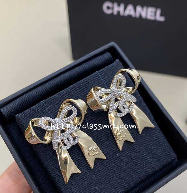 샤넬 25 한정판 귀걸이 D3398