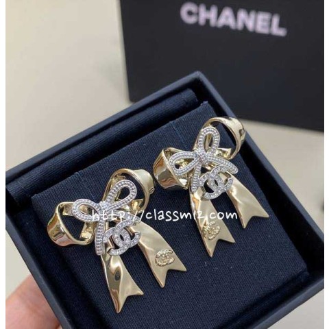 샤넬 25 한정판 귀걸이 D3398