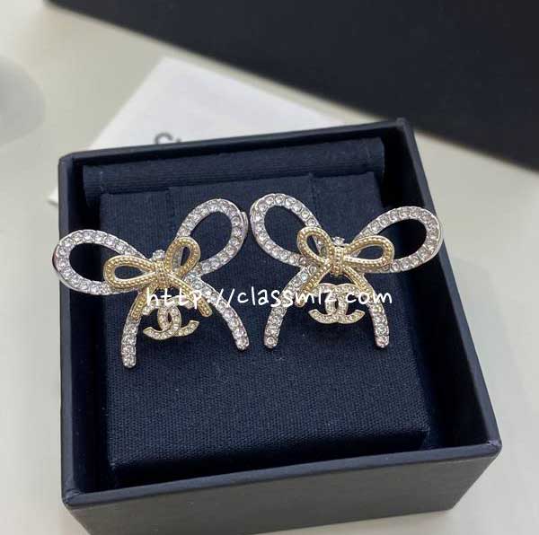 샤넬 25 한정판 귀걸이 D3402