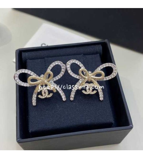 샤넬 25 한정판 귀걸이 D3402