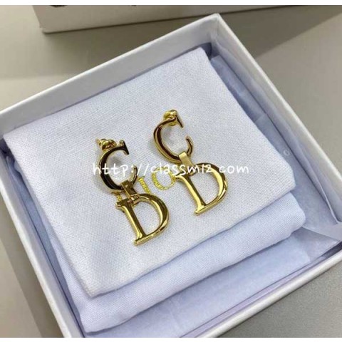 디올 25 한정판 귀걸이 D3419