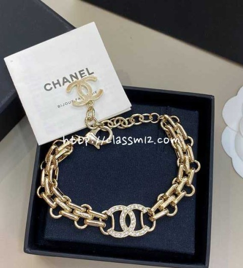 샤넬 25 한정판 팔찌 D3438