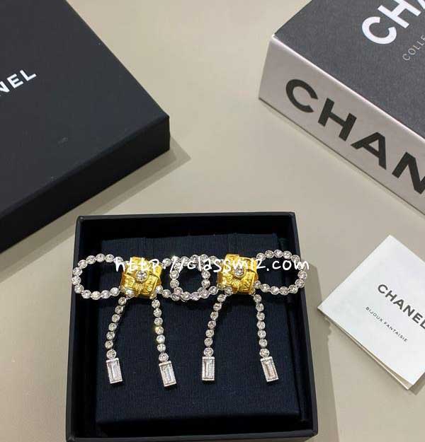 샤넬 25 한정판 귀걸이 D3449
