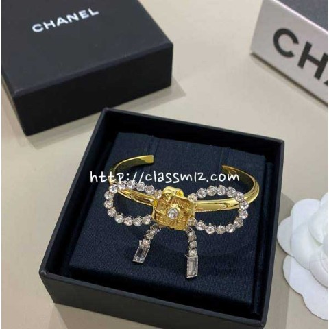 샤넬 25 한정판 팔찌 D3450