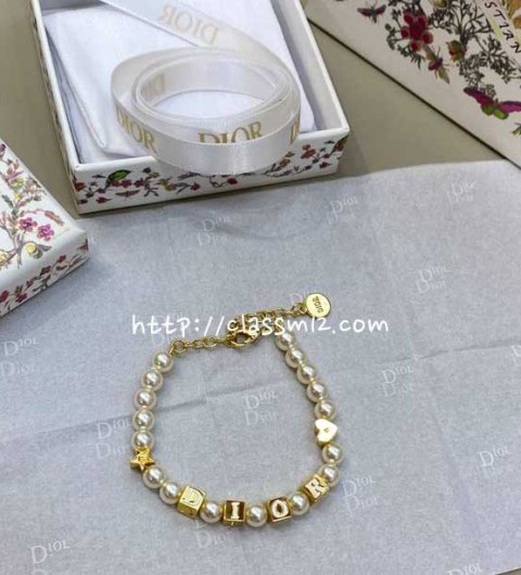 디올 25 한정판 팔찌 D3474