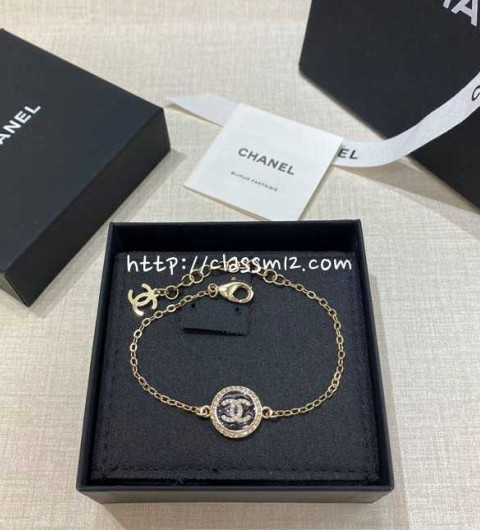 샤넬 25 한정판 팔찌 D3480