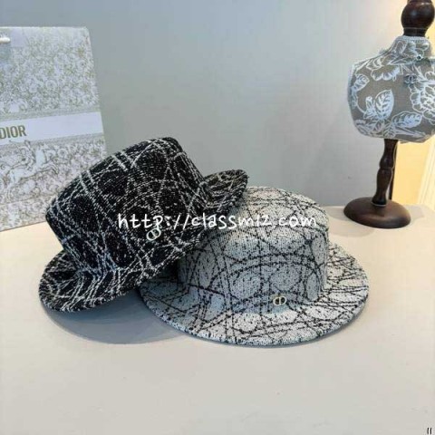 디올 25 한정판 양털 보터햇 모자 D3503