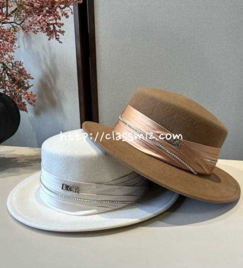 디올 25 한정판 양털 보터햇 모자 D3504