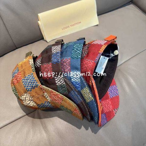 루이비통 25 한정판 볼캡 모자 D3512