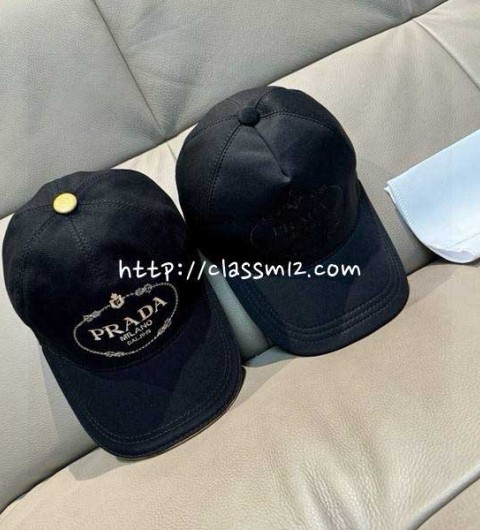 프라다 25 한정판 볼캡 모자 D3517