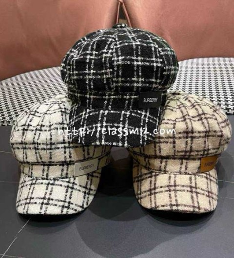 버버리 25 한정판 볼캡 모자 D3534
