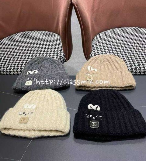 샤넬 25 한정판 비니 모자 D3538