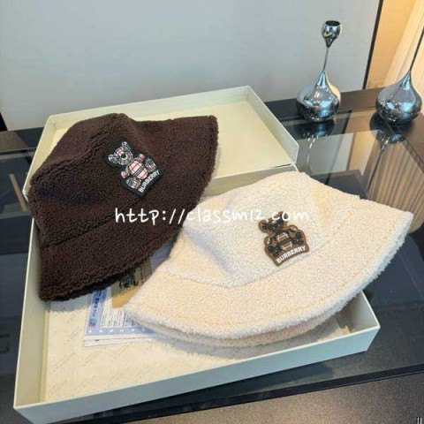 버버리 25 한정판 양털 버킷햇 모자 D3542