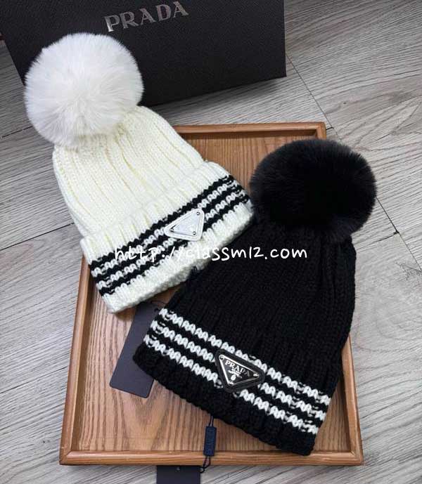 프라다 25 한정판 비니 모자 D3551