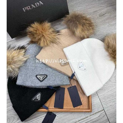 프라다 25 한정판 비니 모자 D3555