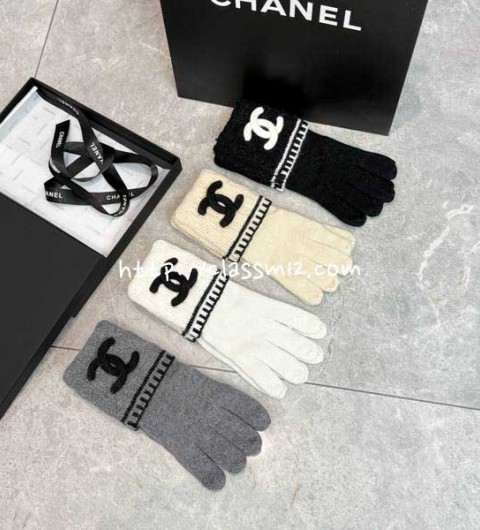 샤넬 25 한정판 양털 니트 장갑 D3574