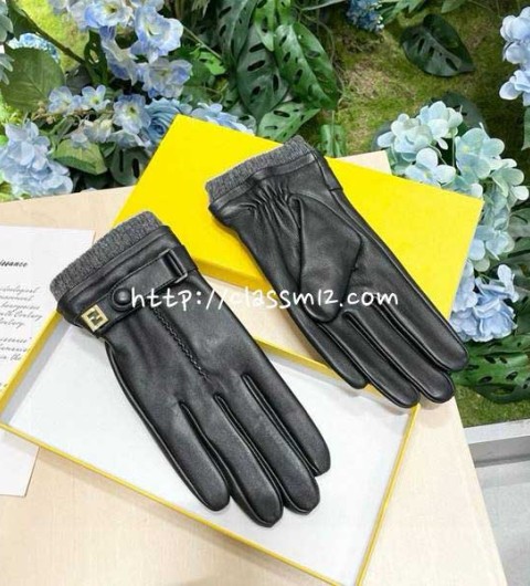 펜디 25 한정판 여성 양가죽 램스킨 장갑 D3586