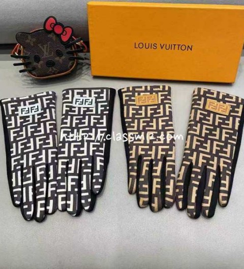 펜디 25 한정판 양털 장갑 D3592