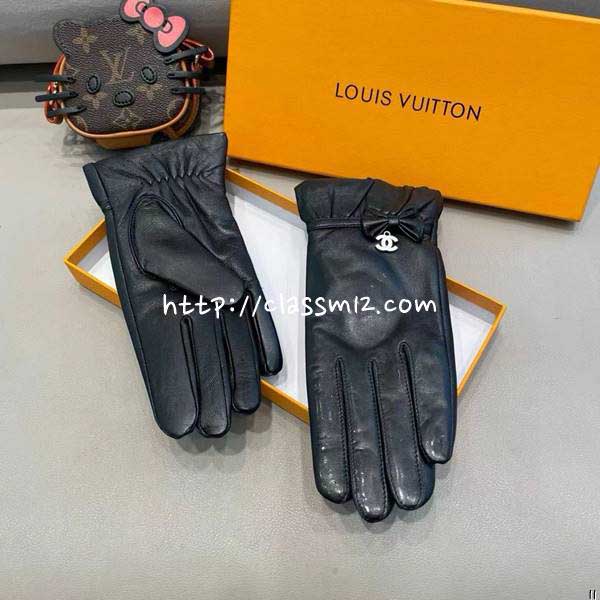 샤넬 25 한정판 여성 양가죽 램스킨 장갑 D3593