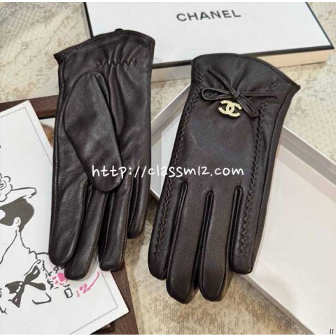 샤넬 25 한정판 여성 양가죽 램스킨 장갑 D3600
