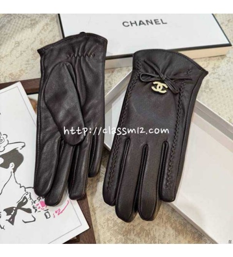 샤넬 25 한정판 여성 양가죽 램스킨 장갑 D3600