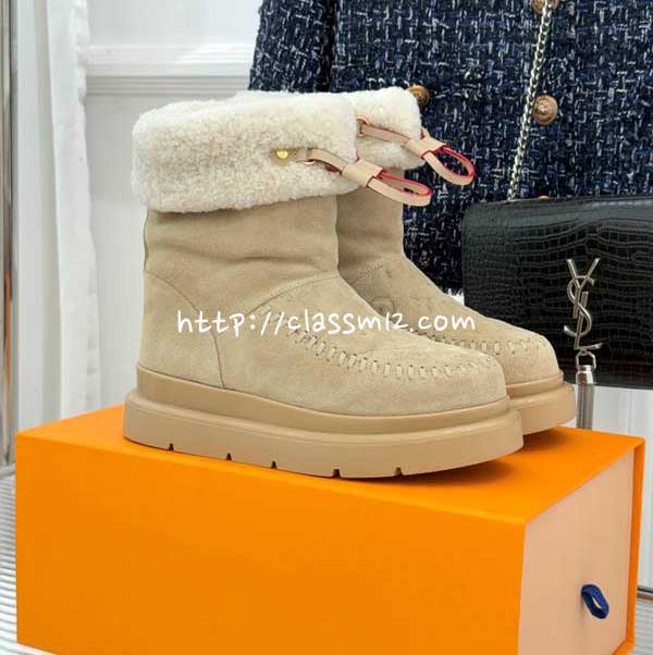 루이비통 25 한정판 여성 Pillow 부츠 B5484